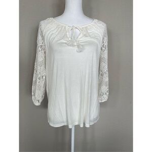 ⭐️3 for $10⭐️ Wrangler Lace Sleeve Blouse
